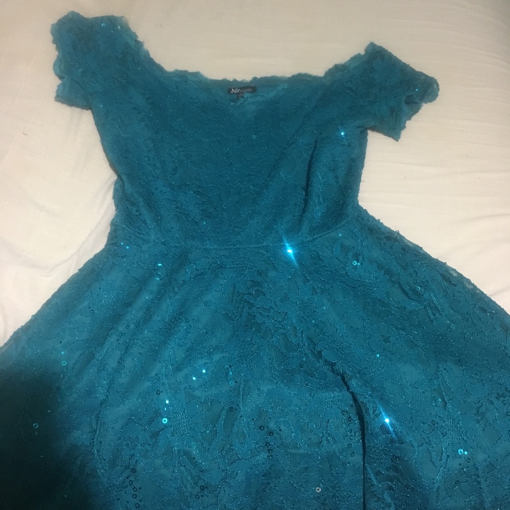 Women’s Off-the-Shoulder Teal dress